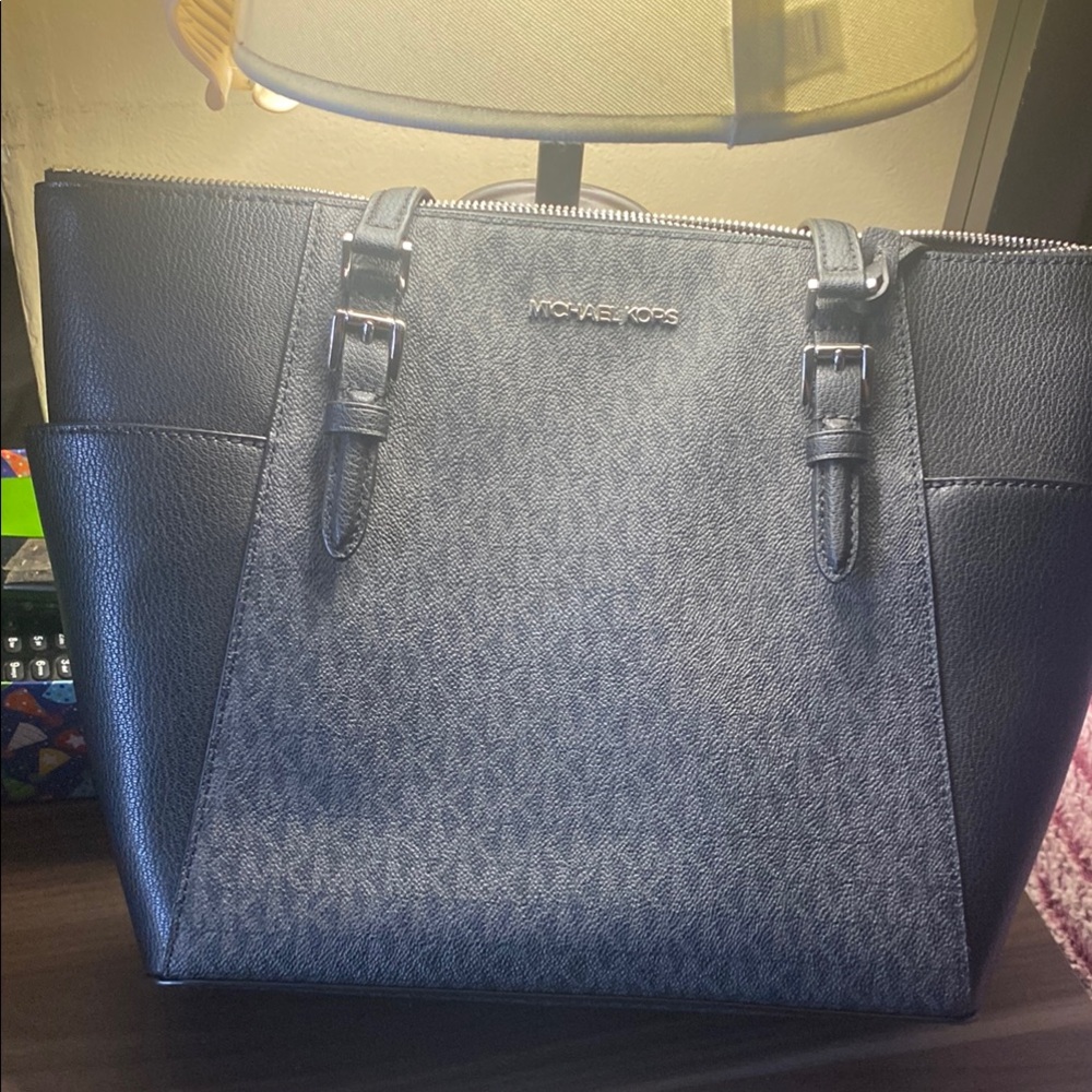 Michael Kors Black and Gray Tote Bag